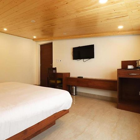 Hotel Mussoorie Heights Dehradún Kültér fotó